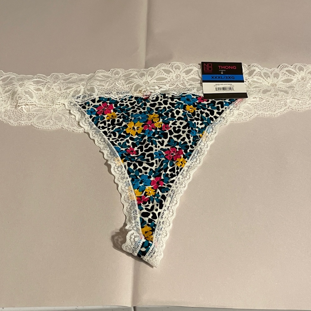 No Boundaries micro and lace thong,NWT,sz.3X
